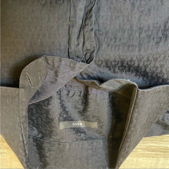 Gucci black button up . - Picture 2 of 9